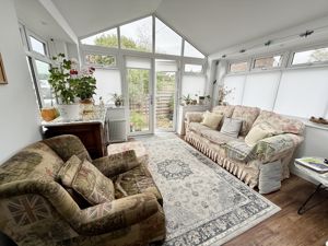 Photo 19- click for photo gallery